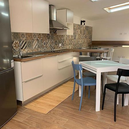 Comforthouse Ladispoli Eksteriør billede
